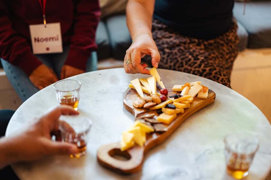 Amsterdam: Guided Cultural Food Tour in German or English - Five things to know before you book