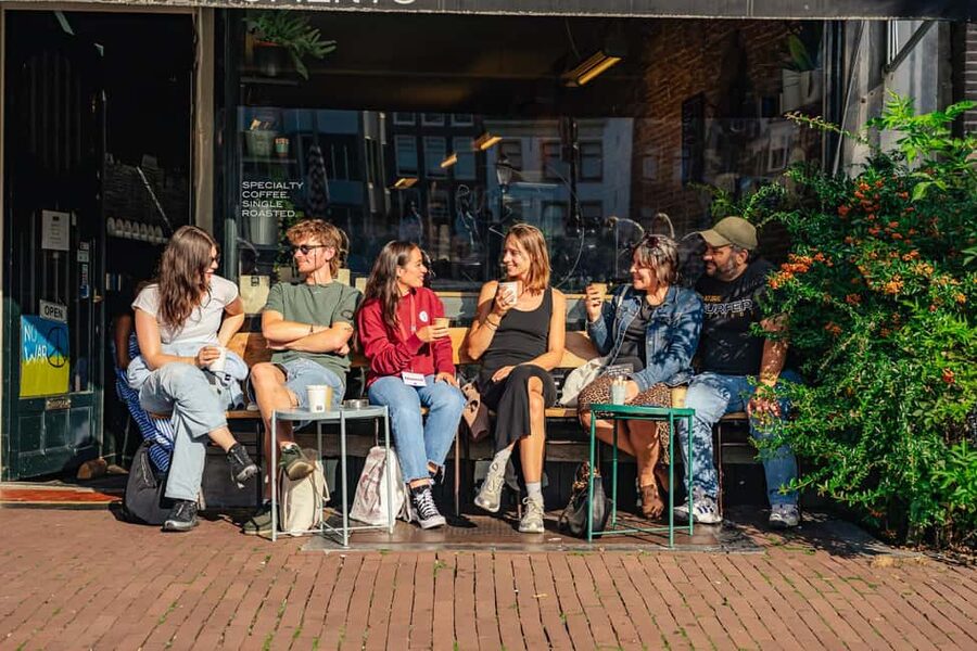Amsterdam: Guided Cultural Food Tour in German or English - Dam Square and Nieuwe Kerk: Amsterdam’s public face