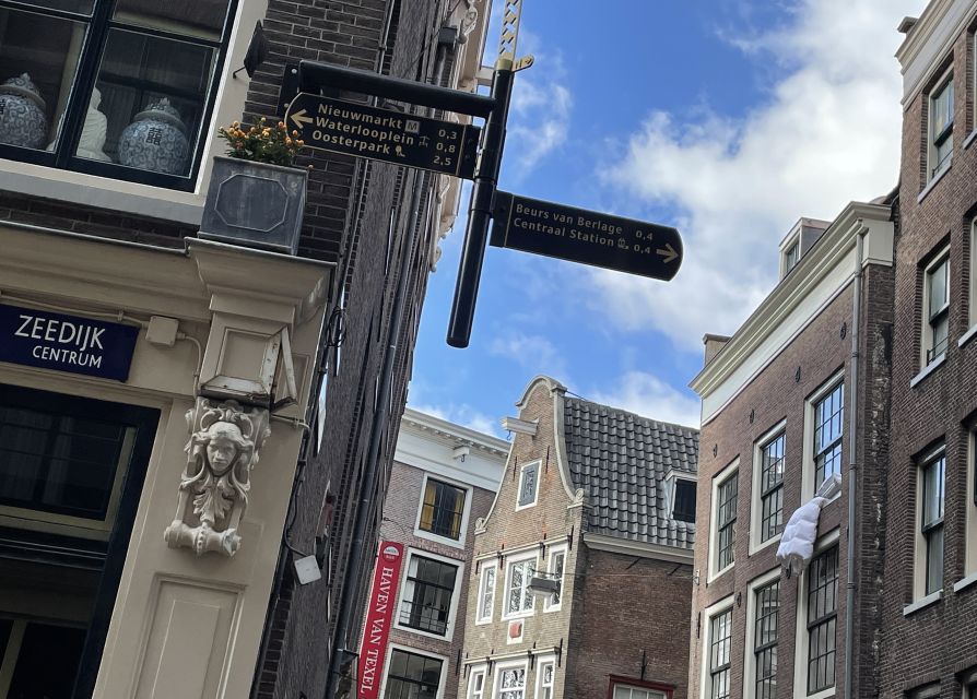 Amsterdam: Guided Off-The-Beaten-Track Walking Tour - Following the Herengracht and Prinsengracht