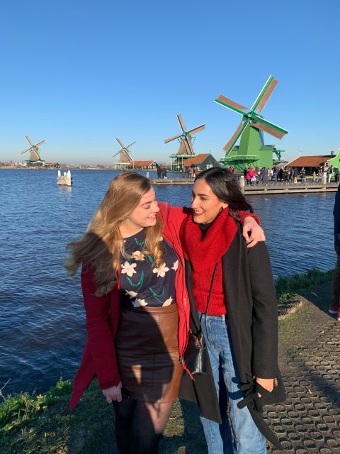 Amsterdam: Guided Zaanse Schans, Windmills & Cheese Tour - Meeting at Amsterdam Central Station