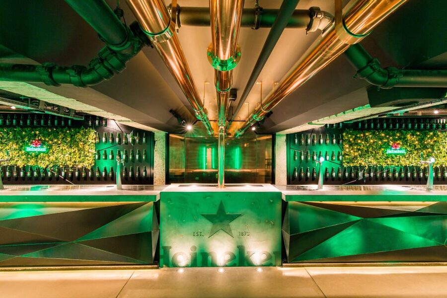 Amsterdam: Heineken Experience Ticket - Learning to pour the perfect draft