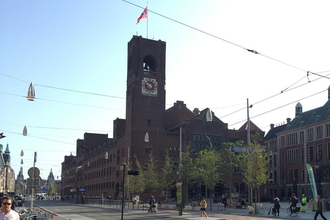 Amsterdam Highlights Walking Tour: Small Group Experience - The Begijnhof, old gates, and quiet Amsterdam
