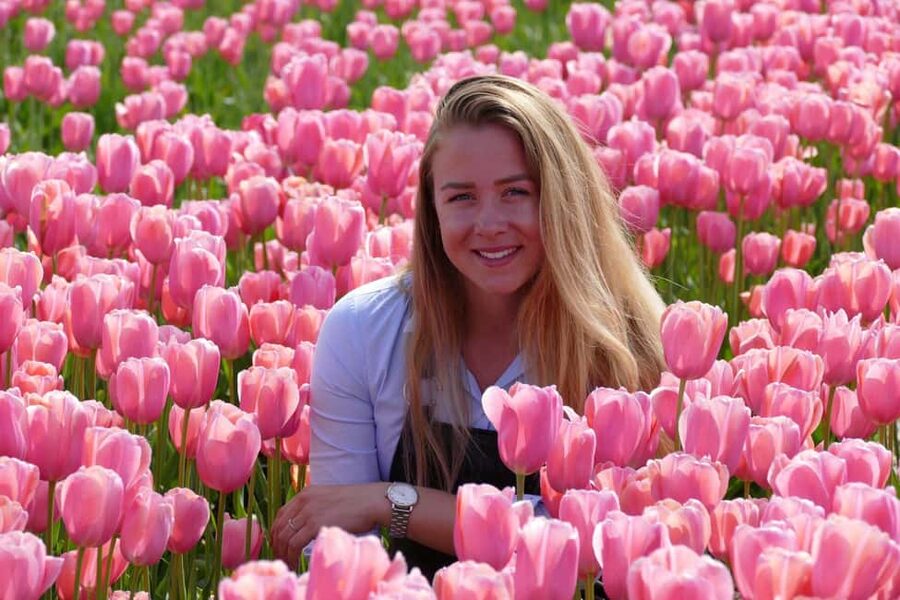 Amsterdam: Keukenhof, Tulip Farm Full-Day Tour with Cruise - Meeting Daan at the tulip farm