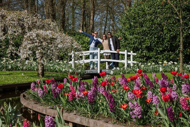 Amsterdam: Keukenhof, Zaanse Schans & Volendam Tour - One long day, several faces of the Netherlands