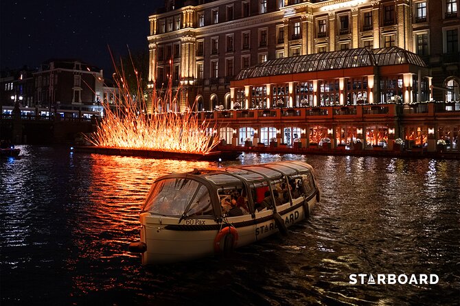 Amsterdam: Light Festival Cruise with Unlimited Drinks Option - Guide quality can make or break the evening