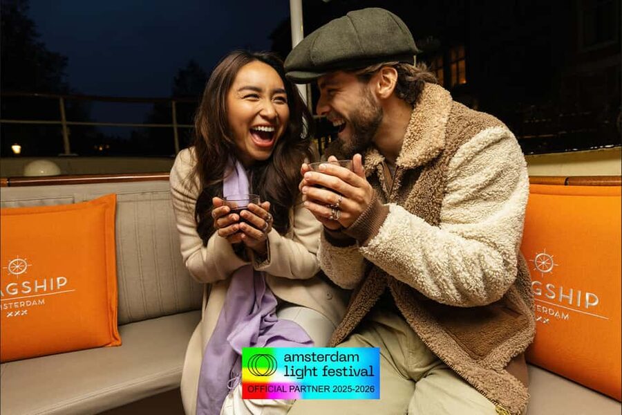 Amsterdam: Light Festival Heated Cruise with Drinks Option - How the 75-minute timing affects your evening