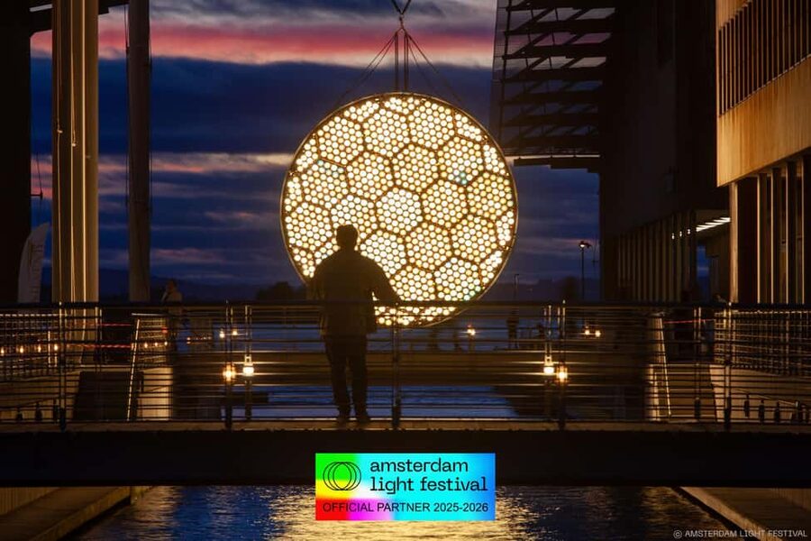Amsterdam: Light Festival Heated Cruise with Drinks Option - Who will enjoy this cruise most