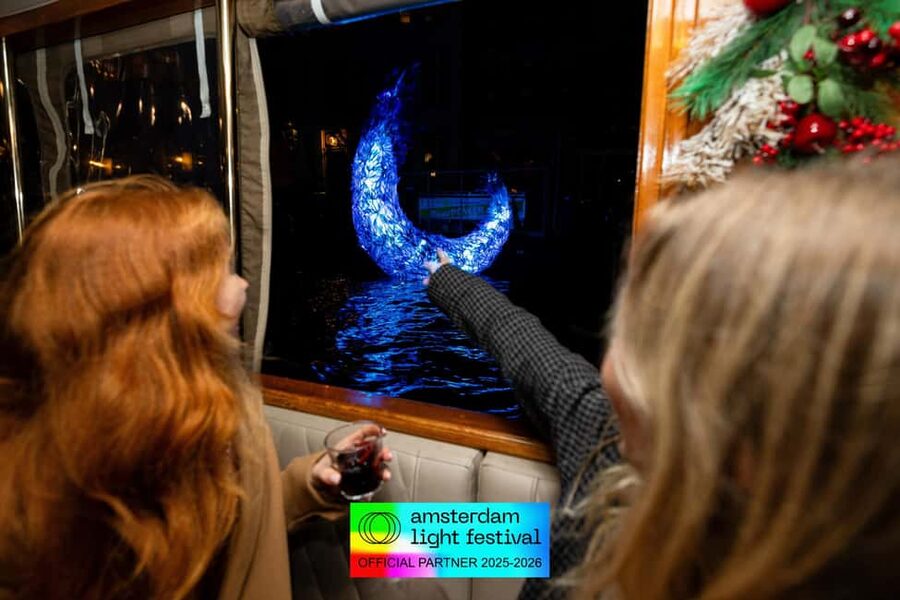 Amsterdam: Light Festival Heated Cruise with Drinks & Snacks - Is the $31 cruise good value?