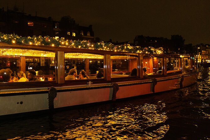 Amsterdam Light Festival: Heated Cruise with Hot Drinks & Bite - The heated boat tradeoff