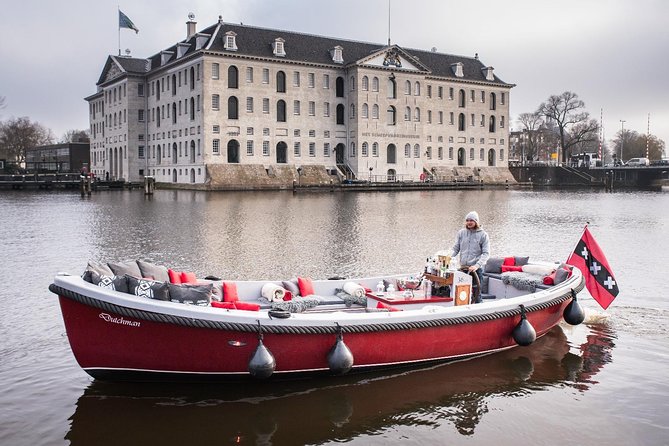 Amsterdam Light Festival: Saloon Boat Cruise + Hot Drinks & Bite - Is $26.54 a fair price?