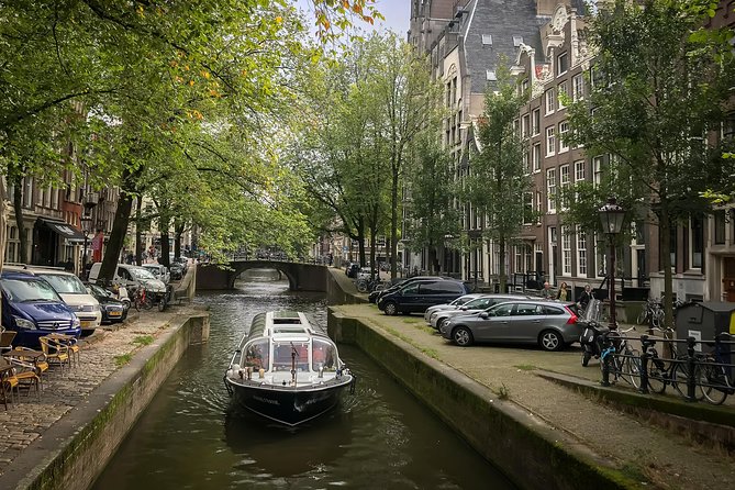 Amsterdam Live Guided Sightseeing Canal Cruise - The 9 Little Streets and Museumhuis Bartolotti