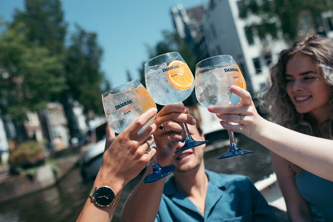 Amsterdam: Luxury Boat Cruise Unlimited Cocktails, Beers & Wines - Key things to know before boarding