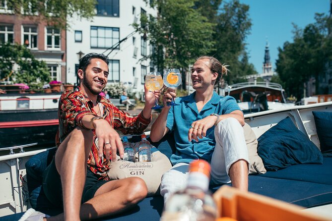 Amsterdam: Luxury Boat Cruise Unlimited Cocktails, Beers & Wines - What the one-hour route actually gives you