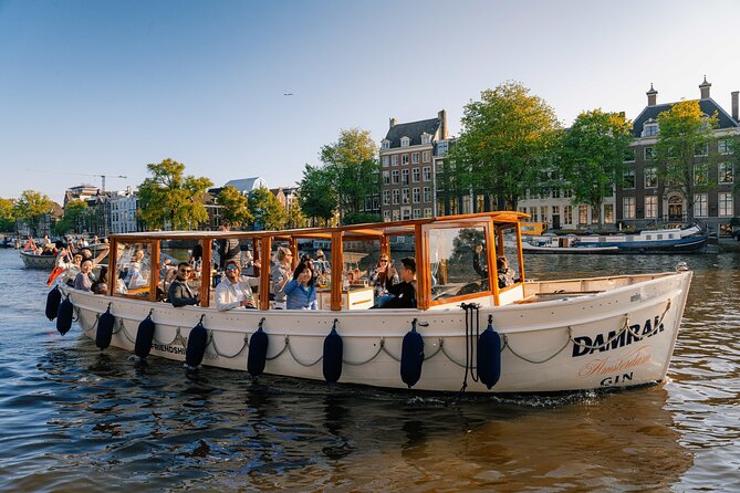 Amsterdam: Luxury Boat Cruise Unlimited Cocktails, Beers & Wines - Dutch cheese and the service question