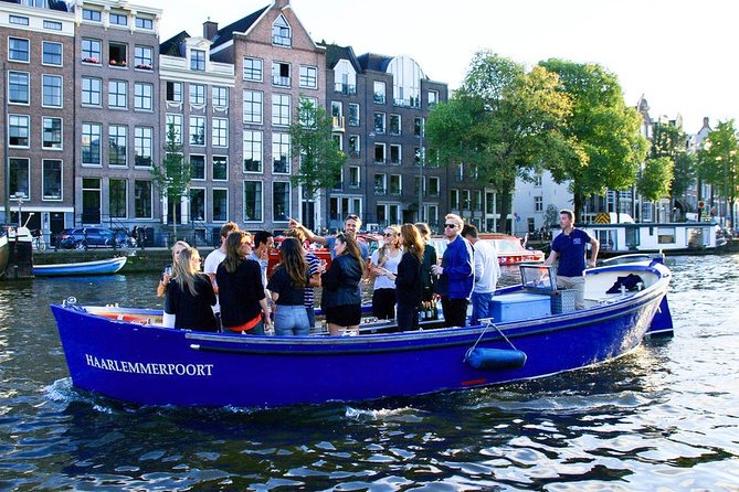 Amsterdam Open Boat Sightseeing Canal Cruise - Rijksmuseum and the city’s artistic identity