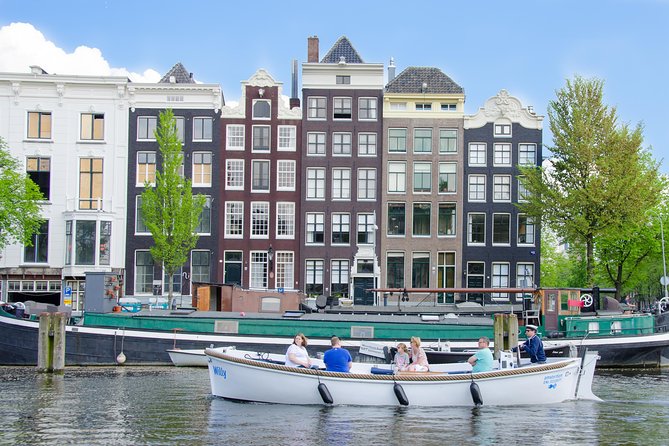 Amsterdam Open Boat Sightseeing Canal Cruise - The Canal Ring and Amsterdam’s 17th-century center