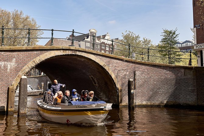 Amsterdam Open Boat Tour with Local Guide - Comfort, weather, and what to bring