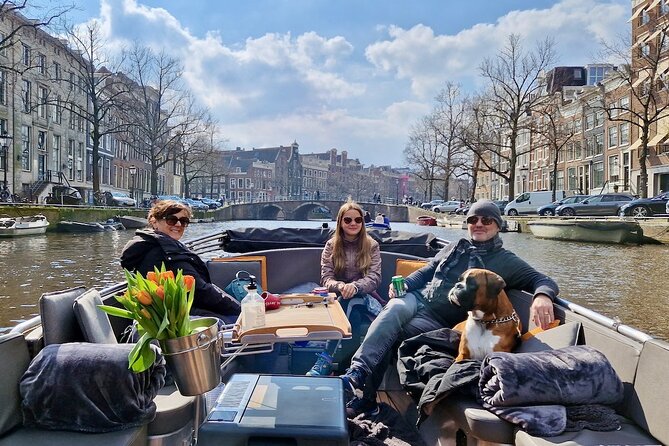 Amsterdam Private Canal Cruise – 90 Minutes through the Old City - Key points at a glance