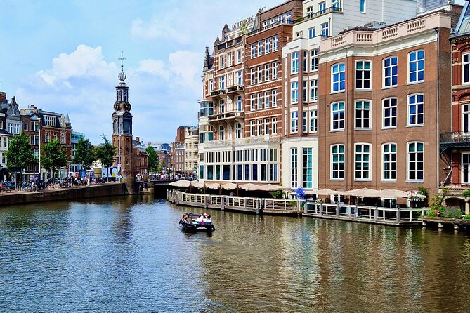 Amsterdam Private Canal Cruise – 90 Minutes through the Old City - The Oude Kerk and the narrow Kolksluis