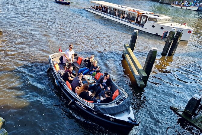 Amsterdam Private Canal Cruise – 90 Minutes through the Old City - Setting out from Nieuwe Keizersgracht
