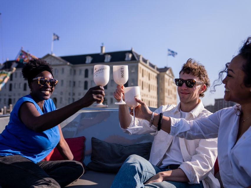 Amsterdam: Private Canal Cruise with Drinks and Snacks - A private view of Amsterdam from the canals