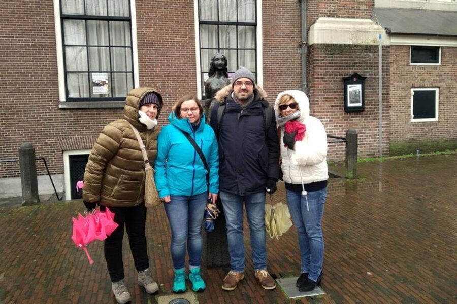 Amsterdam: Private custom tour with a local guide - Key points at a glance