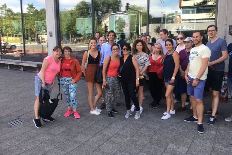 Amsterdam: Private custom tour with a local guide - Starting in Amsterdam with a local guide