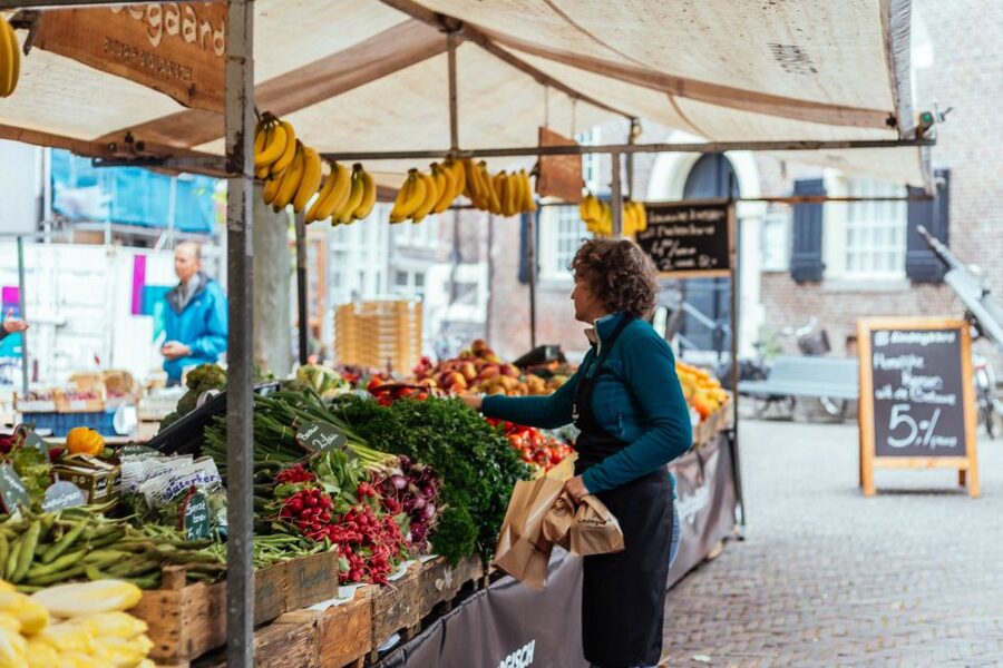 Amsterdam: Private Food Tour with a Local - Should you book the Amsterdam private food tour?