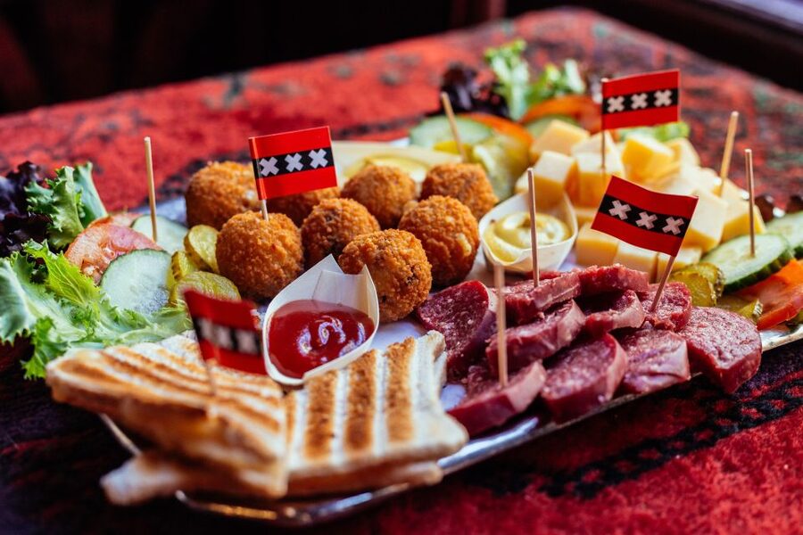 Amsterdam: Private Food Tour with a Local - De Pijp: cafés, local bars, and old Amsterdam habits