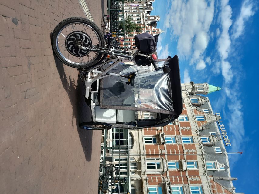 Amsterdam: Private Guided City Tour by Pedicab - Rembrandt Square and Rembrandt House
