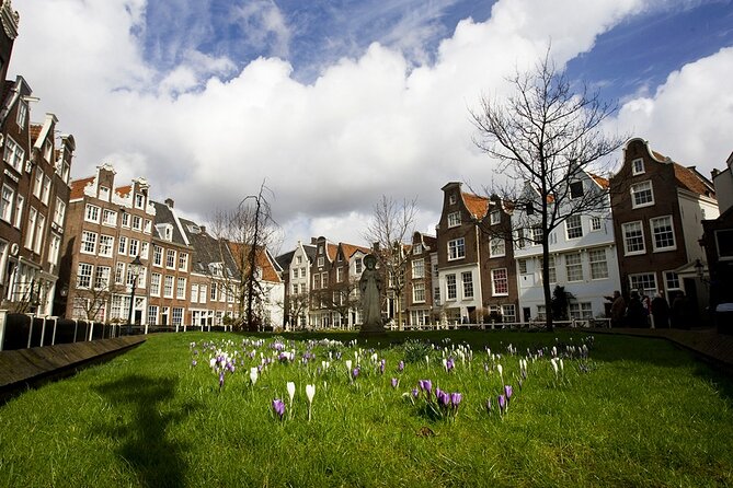 Amsterdam Private Historical Walking Tour - Bloemenmarkt, Amsterdam’s floating flower market