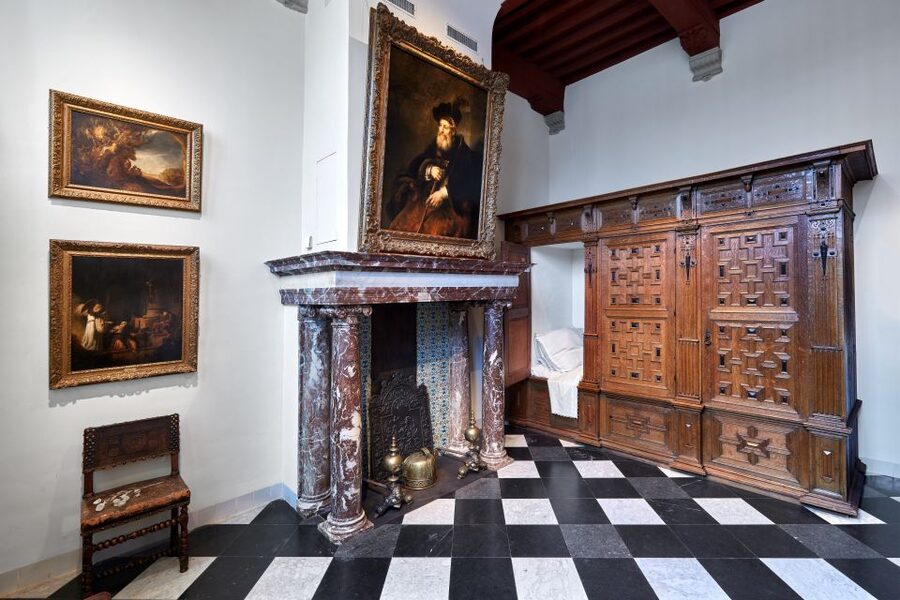 Amsterdam: Rembrandt House Museum Entrance Ticket - Allow two to three hours for a thoughtful visit