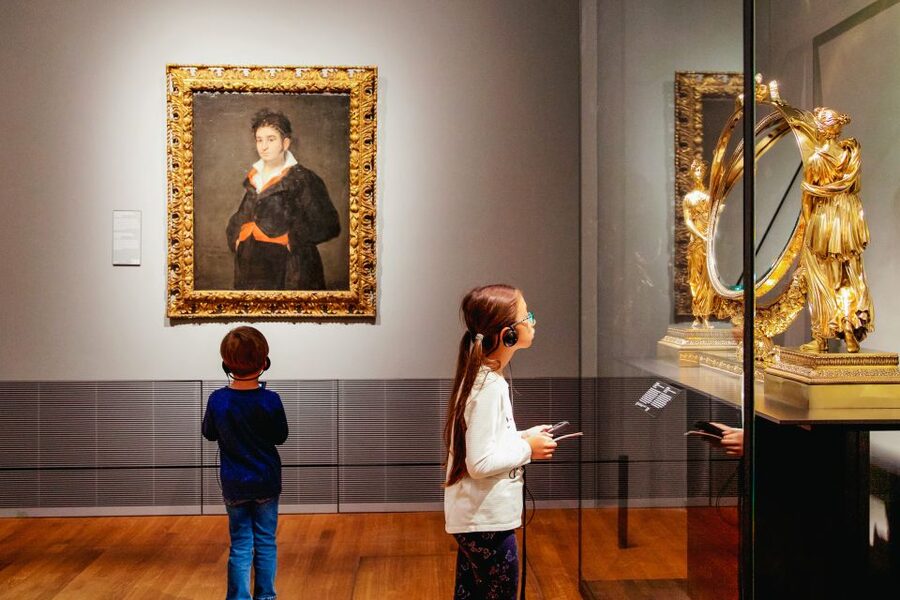 Amsterdam: Rijksmuseum Entry Ticket - Crowds, comfort, and practical details