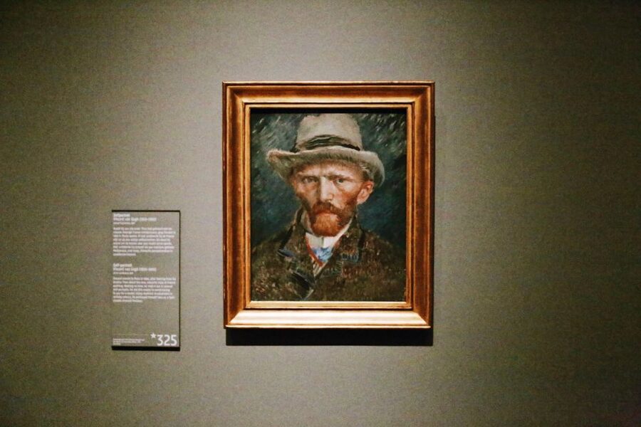 Amsterdam: Rijksmuseum Masterpieces Guided Small Group Tour - Key points at a glance