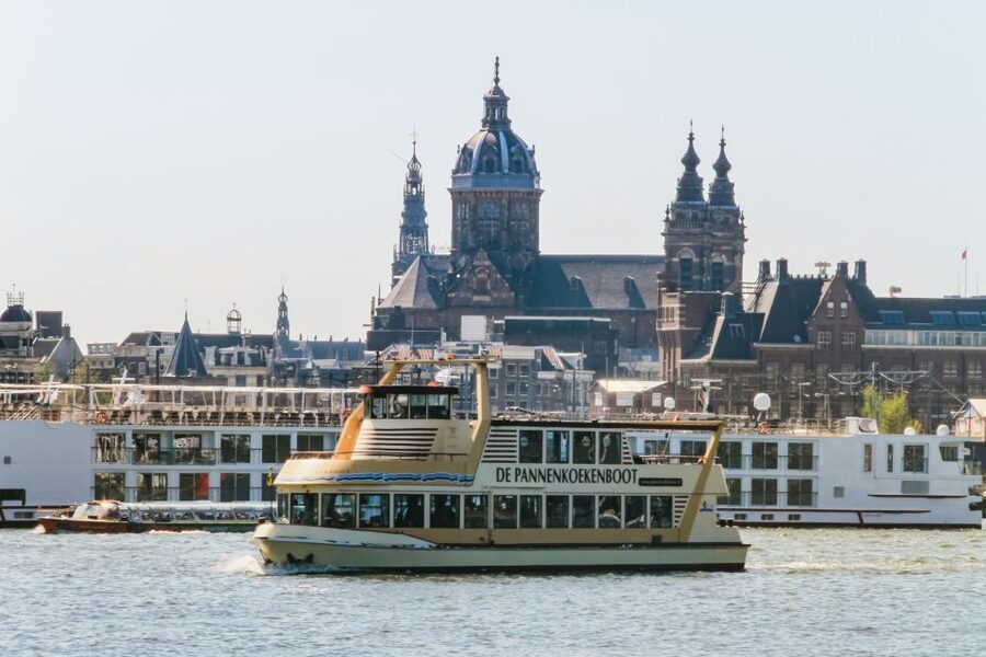 Amsterdam: River Cruise With All-You-Can-Eat Dutch Pancakes - A pancake cruise with a view of Amsterdam’s working waterfront