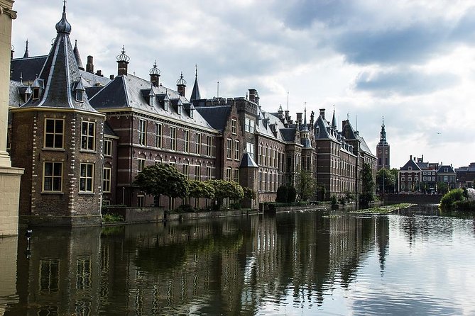 Amsterdam: Rotterdam, Delft and The Hague Private Tour - The Hague in a one-hour overview