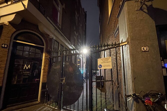 Amsterdam’s Ghostly Experiences Group Tour - Alongside the Red Light District