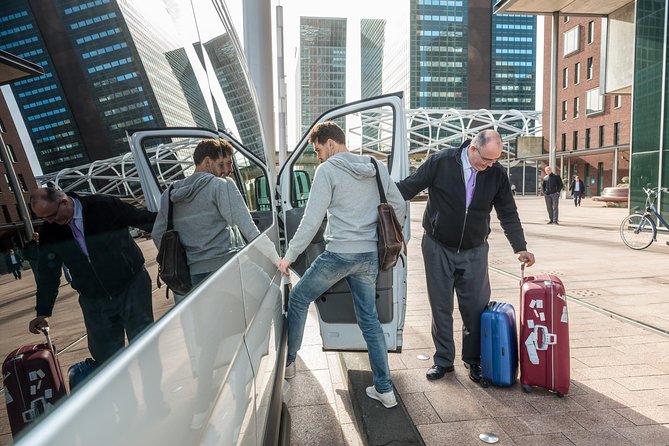 Amsterdam Schiphol Airport (AMS) Departure transfer from Amsterdam City - Schiphol arrival: direct does not always mean effortless