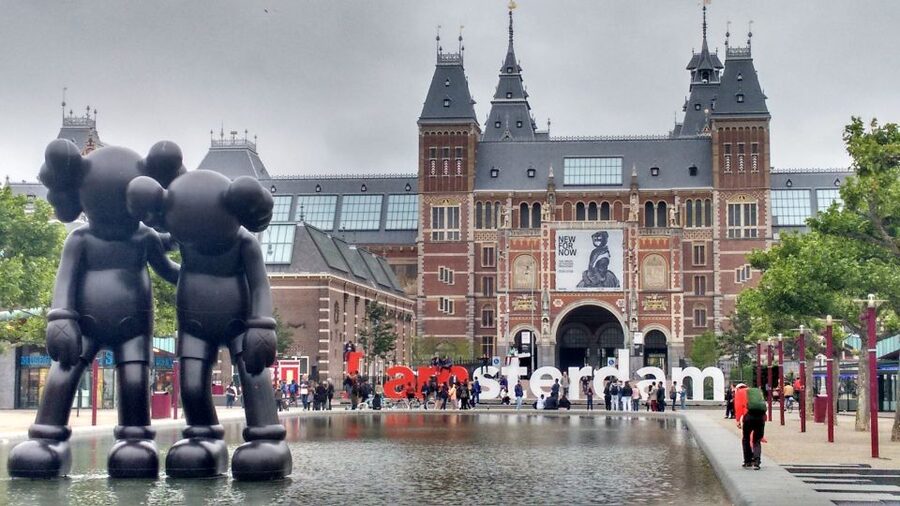 Amsterdam: Sex, Drugs, and Freedom Walking Tour - The Old Church and the city’s unlikely contrasts