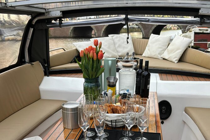 Amsterdam Small-Group Breakfast Morning Cruise - Boarding at Keizersgracht 401