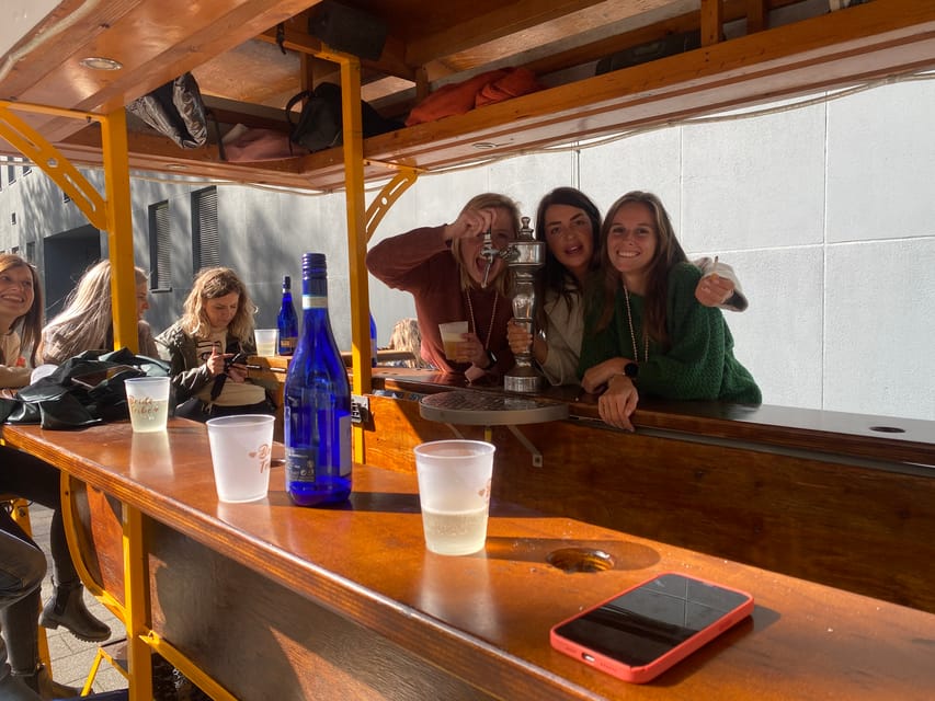 Amsterdam: The Original BUBBLES & BIKE Private Prosecco Tour - The Prosecco and the playlist