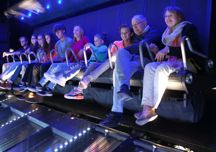 Amsterdam: This is Holland 5D Flight Experience Entry Ticket - Practical booking and visit tips