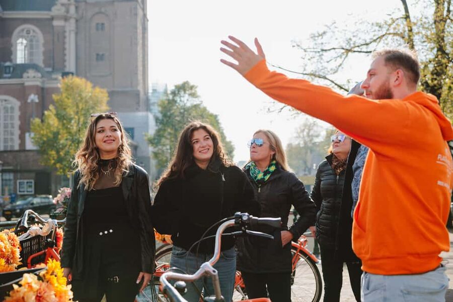 Amsterdam: Top Highlights Guided Bike Tour EN/DE/ES/FR/IT/CN - The Jordaan and the Anne Frank House