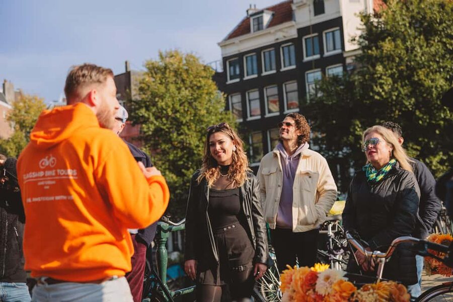Amsterdam: Top Highlights Guided Bike Tour EN/DE/ES/FR/IT/CN - What the $26 price gets you