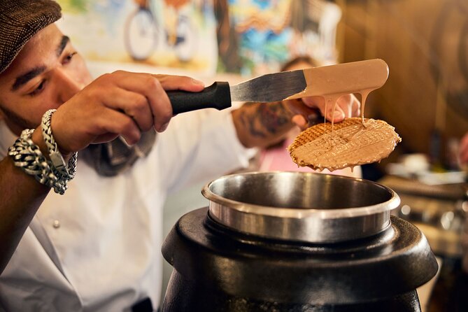 Amsterdam Traditional Dutch Syrup Waffle Making Workshop - Making stroopwafels beside Albert Cuyp Market