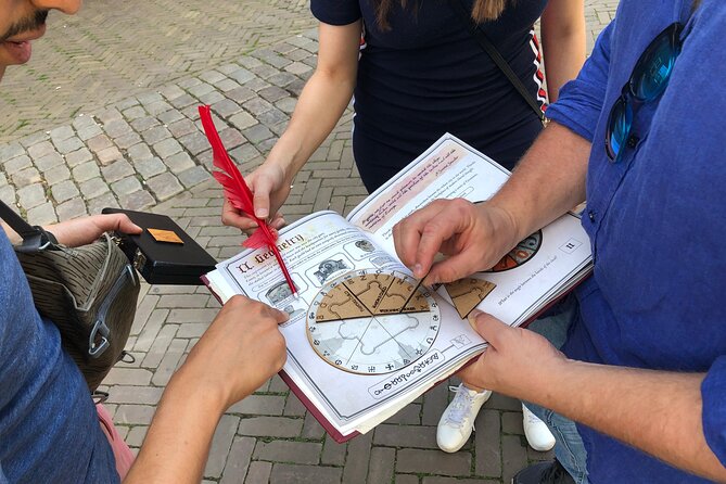Amsterdam Treasure Hunt: The Mystery of a Secret Sender - Stop three: Westerkerk