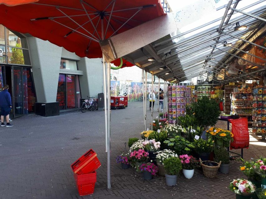 Amsterdam Walking Tour and Canal Cruise - Jordaan: Amsterdam with fewer grand gestures