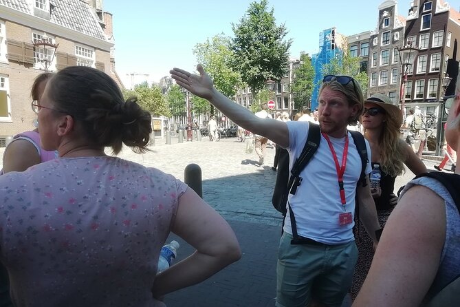Amsterdam Walking Tour with a local comedian as guide - Spuistraat and the final comic reveal