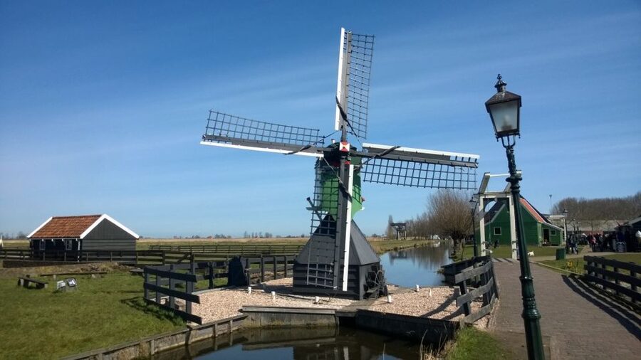 Amsterdam: Zaanse Schans 3-Hour Small Group Tour - How the three-hour schedule feels