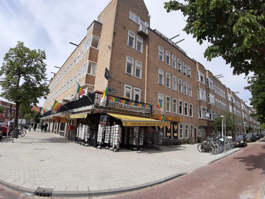 Anne Frank Story & Private 2-Hour Neighborhood Tour - Walking through Anne’s childhood world
